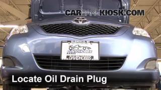 how to change oil in 2007 toyota yaris #1