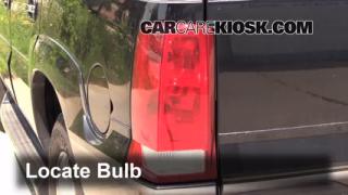 Third Brake Light Bulb Change Cadillac Escalade (2002-2006) - 2003 ...