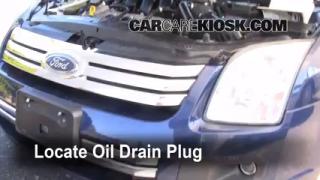 2006 Ford fusion leaking oil #4